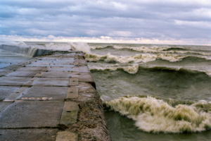 The South pier during the Chiclone storm on Lake Michigan; Algoma, WI 2010; © 2022 Jason Houge, All Rights Reserved; Algoma_052